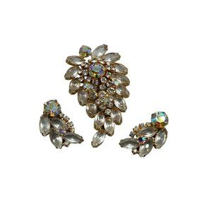 Vintage Rhinestones Brooch & Clip On Earrings Set Clear Stones AB Stones Finish